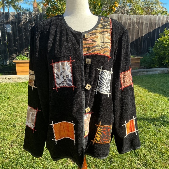 indigo moon Jackets & Blazers - VTG Jacket Indigo Moon Women L Black Patchwork Boho Artsy Festival Fall Animal